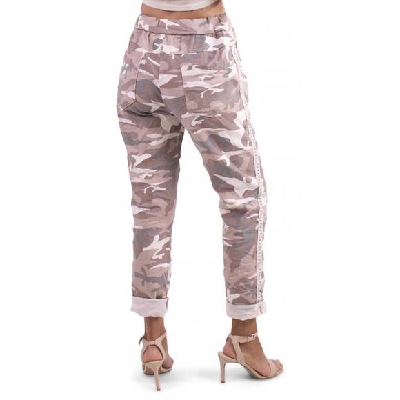 NEW JACQUELINE B CLOTHING stretch camo pants in pale pink - Picture 2 of 2